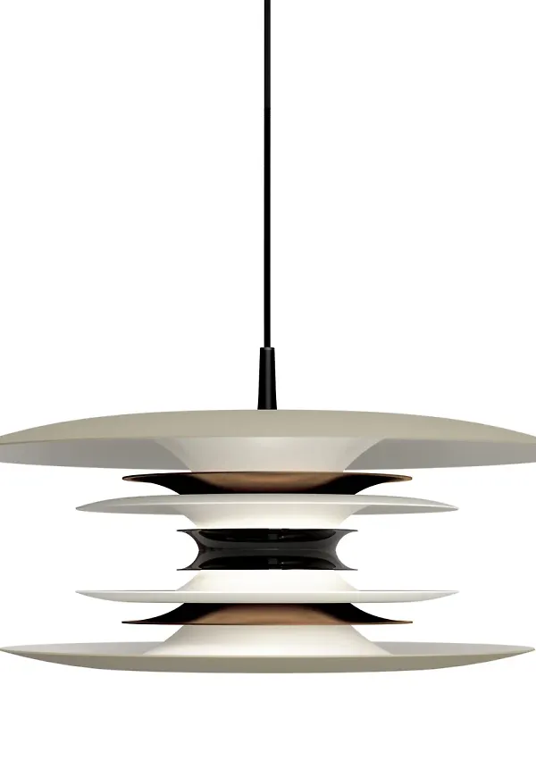 Otroligt snygg Lampa som passar bra vid många olika tillfällen.