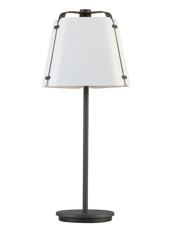 Otroligt snygg vit bordslampa 2025 från Belid.