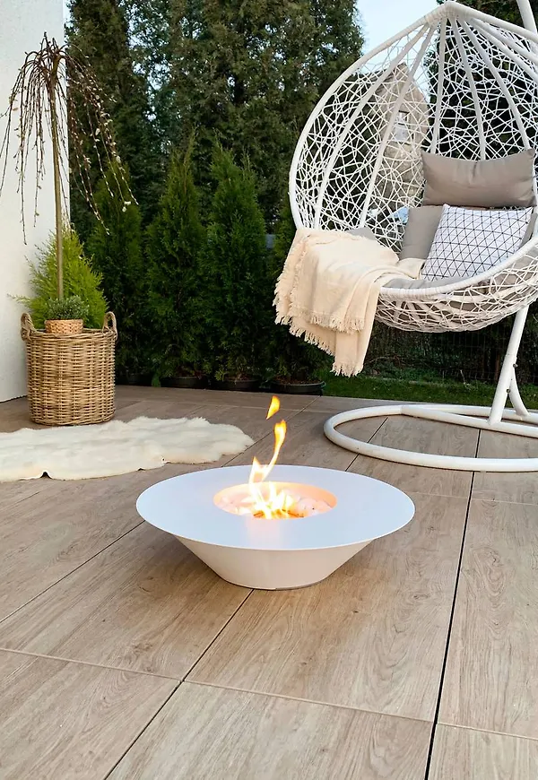 Cool vit utemöbel 2025 från Biopejs Butikken.