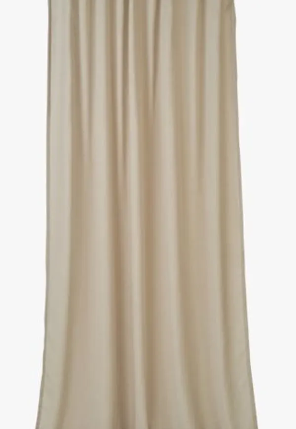 Fantastiskt snygg beige gardin 2025 från hemtex.