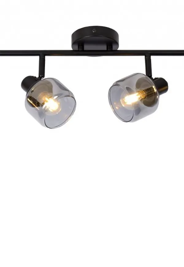 Jättefin lampa 2025 från Lucide.