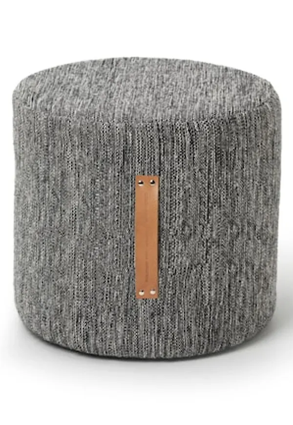 Fantastiskt snygg grå pall 2025 från Design House Stockholm.