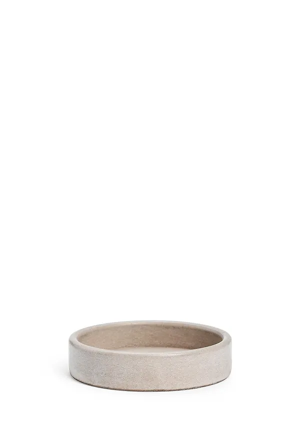 Beige Granit-blockljusstake i fantastiskt snygg modell.
