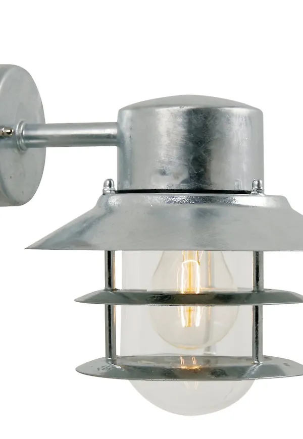 Supersnygg Lampa som passar bra vid många olika tillfällen.