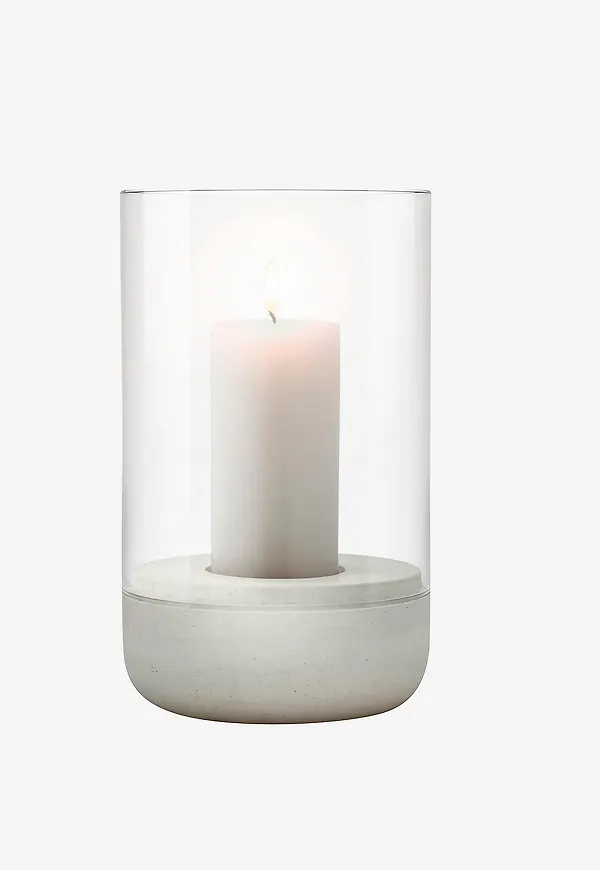 Grå Blomus-lykta i trendig modell.