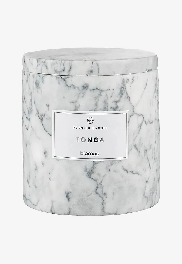 Riktigt trendig stearinljus i grått från Blomus.