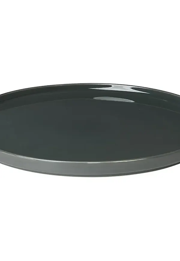 Grön Blomus-serveringsfat i stilriktig modell.