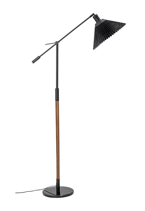 Trendig svart golvlampa 2025 från Bloomingville.