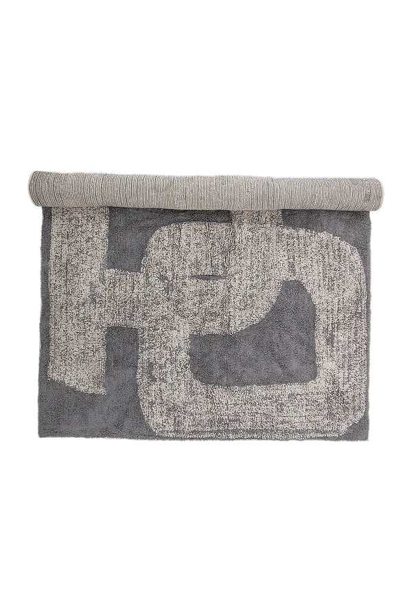 Grå Bloomingville-bomullstrasmatta i cool modell.