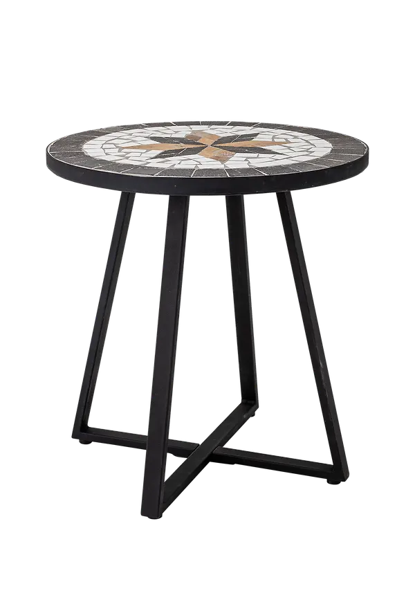 Supersnygg bord i svart från Bloomingville.