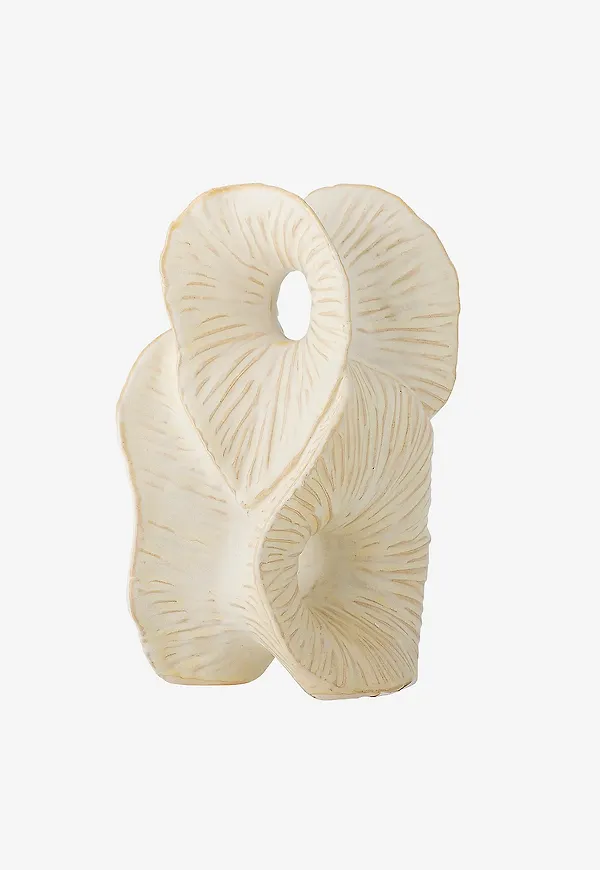 Superfin skulptur 2026 från Bloomingville.