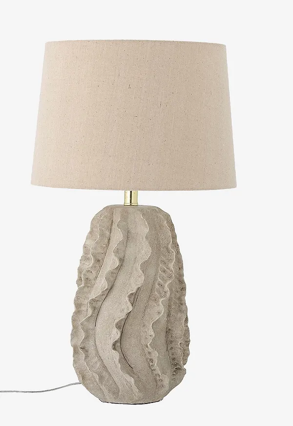 Vit Bloomingville-bordslampa i elegant modell.