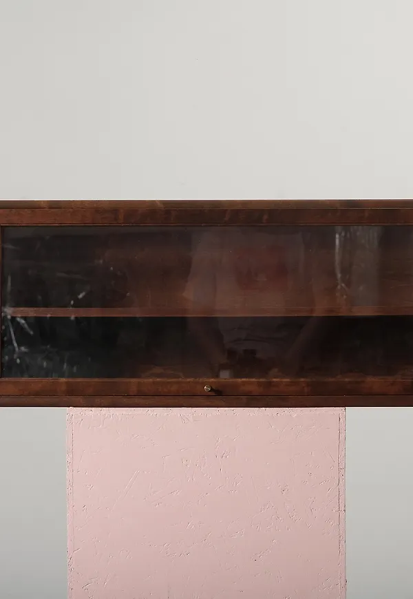 Exklusiv brun hylla 2025 från Boknäs.