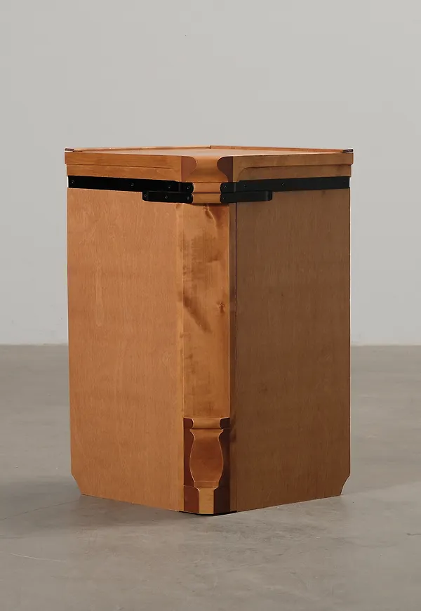 Boknäs hylla som passar perfekt till sommaren 2025!