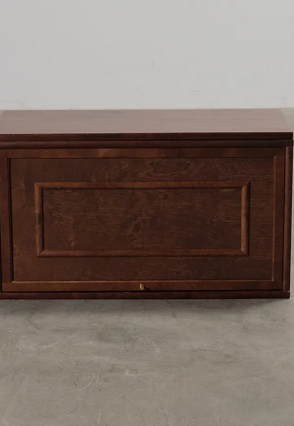 Jättesnygg brun hylla 2025 från Boknäs.