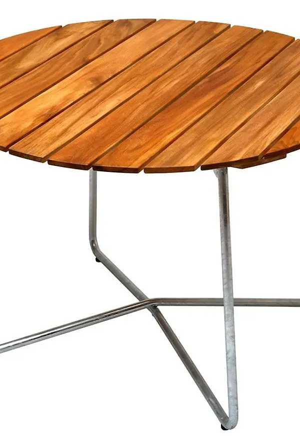 Superfin teakbord 2025 från Grythyttan Stålmöbler.