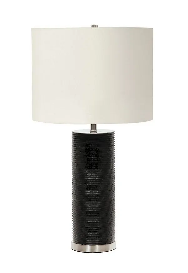 Svart bordslampa som passar perfekt till vintern 2026!