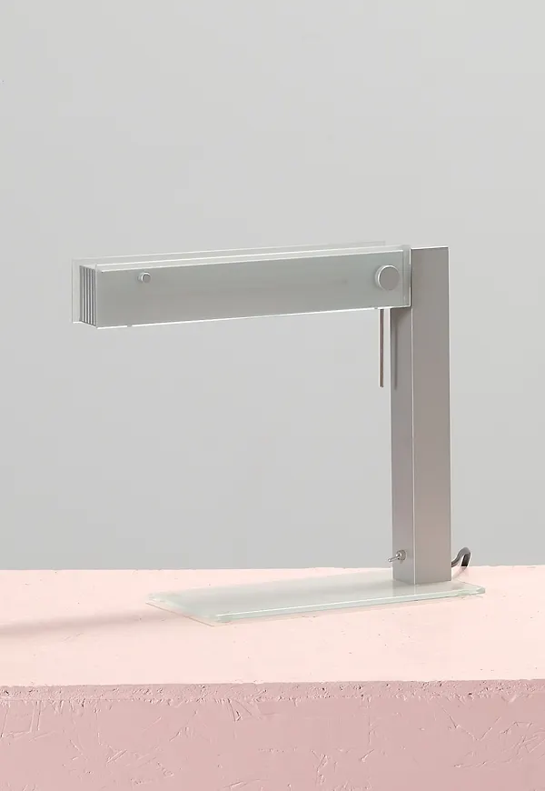 Skrivbordslampa som passar perfekt till vintern 2024!