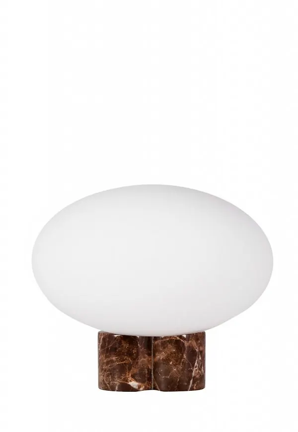 Cool bordslampa 2025 från Globen Lighting.