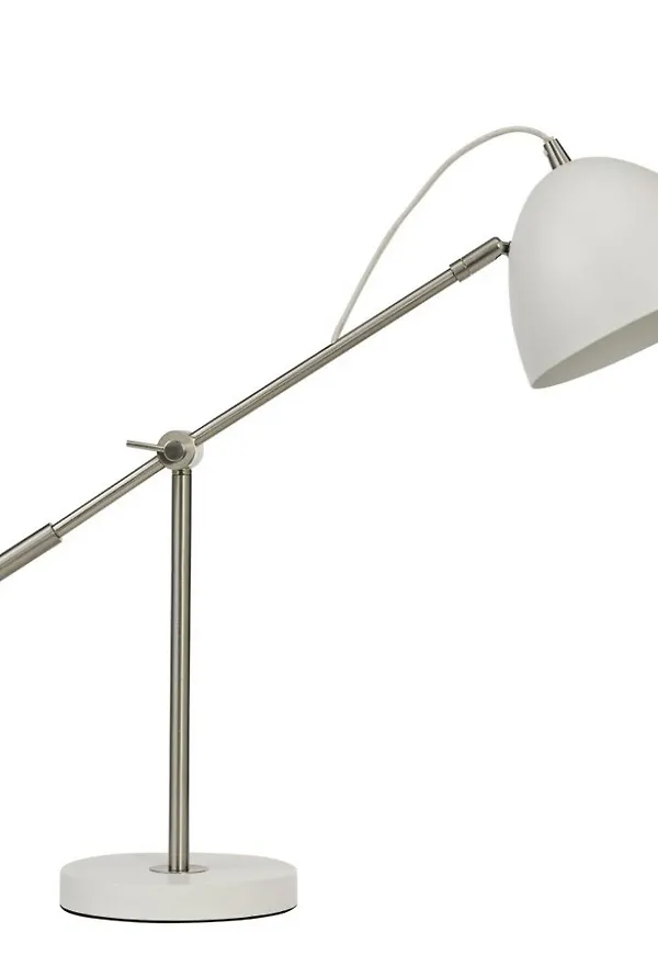 Oriva lampa som passar perfekt till sommaren 2025!