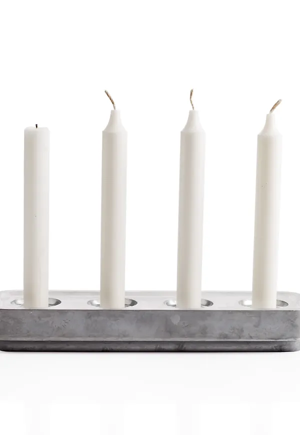 Elegant ställ 2025 från Born in Sweden.