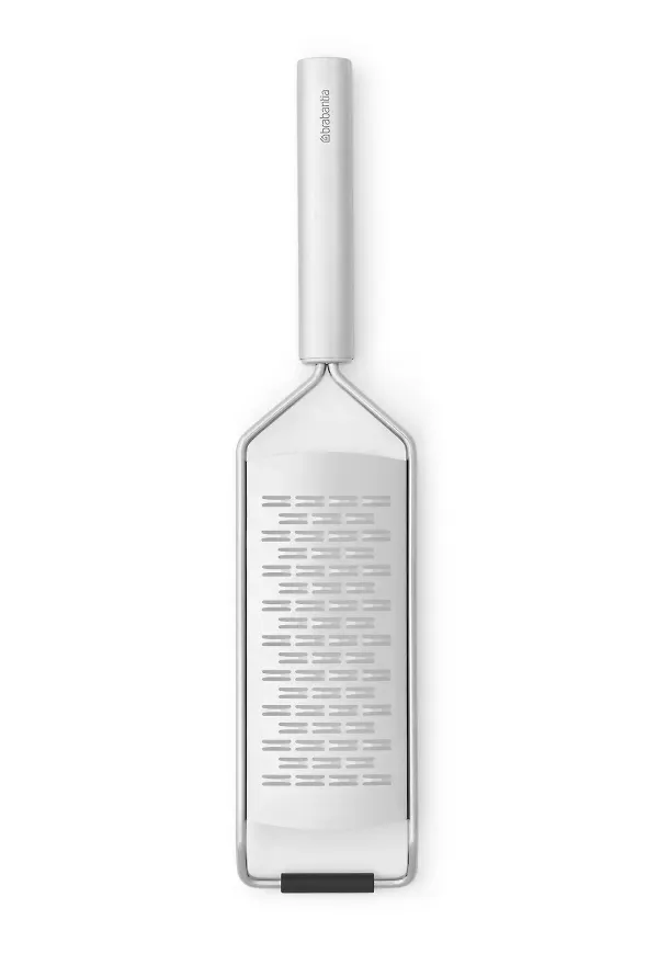 Silverfärgad Brabantia-rivjärn i komfortabel modell.
