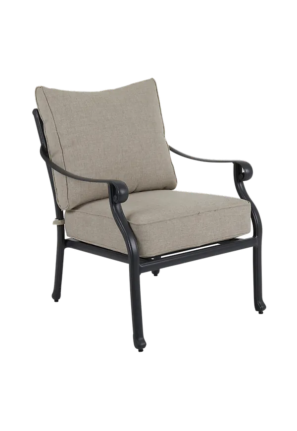 Jättesnygg fåtölj i aluminium från Brafab.