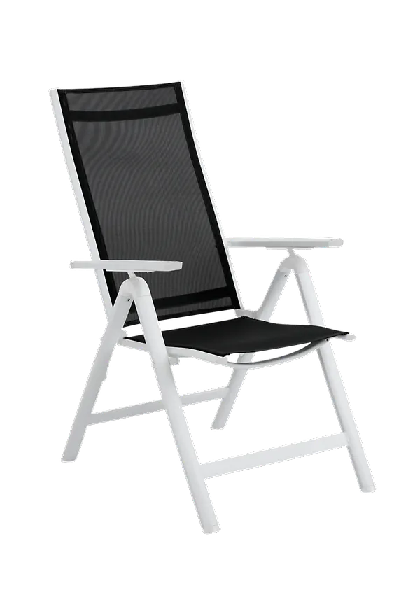 Snygg Stol som passar bra vid många olika tillfällen.