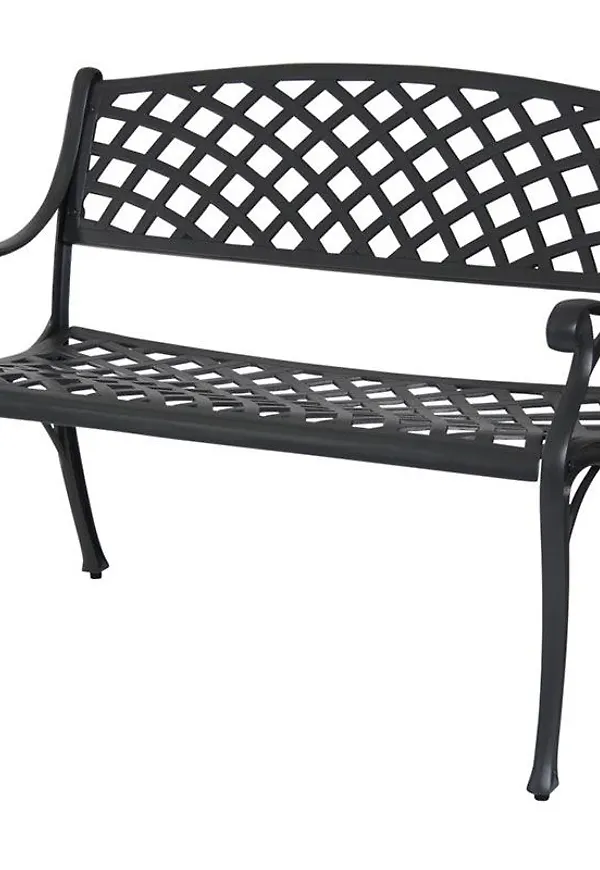 Brafab matstol som passar perfekt till sommaren 2025!