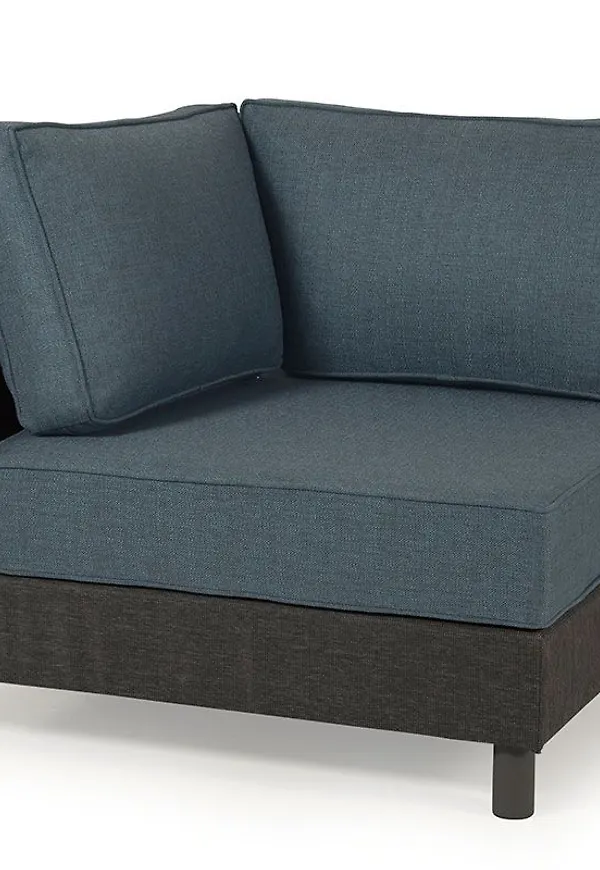 Smickrande bord som passar bra vid många olika tillfällen.