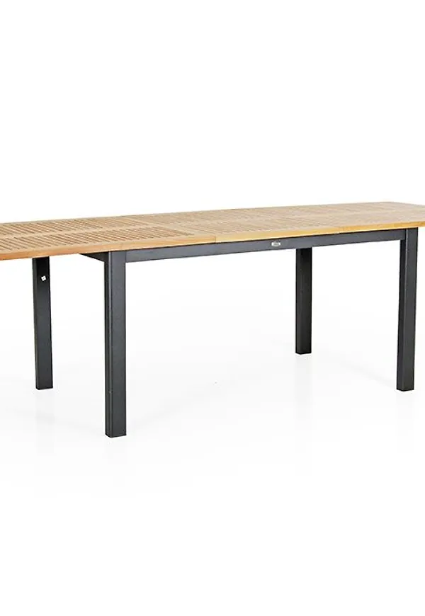Fantastiskt fin brafab bord i svart färg gjord i teak.