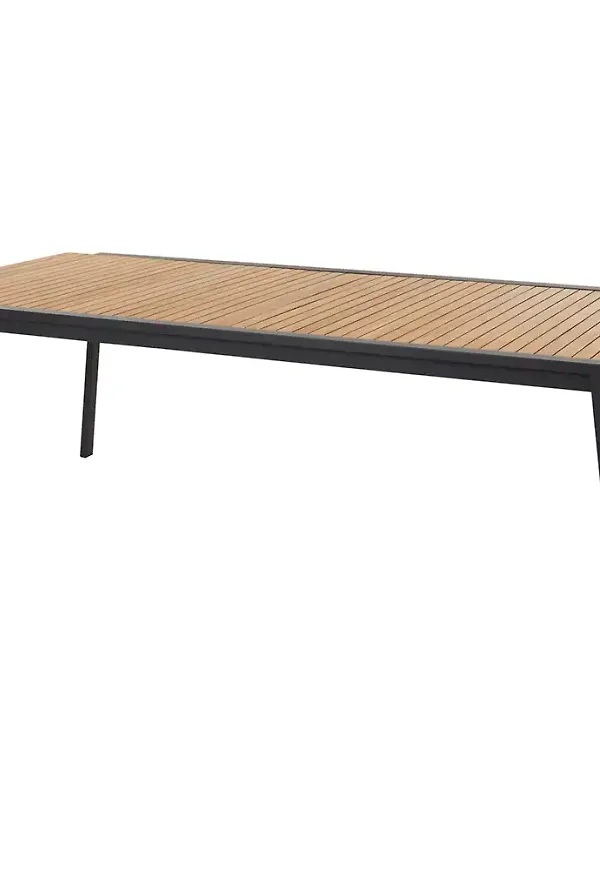 Superfin bord som passar bra vid många olika tillfällen.