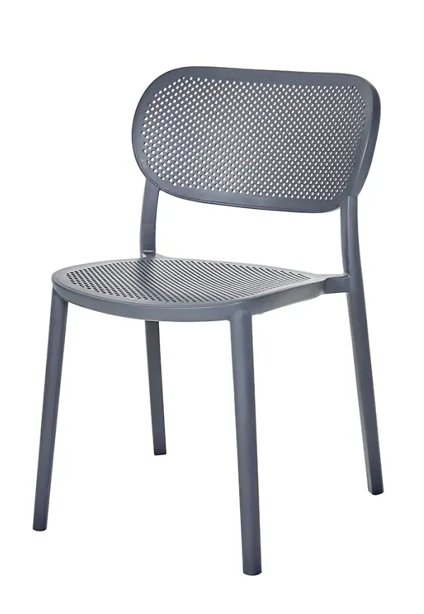 Smickrande Stol som passar bra vid många olika tillfällen.