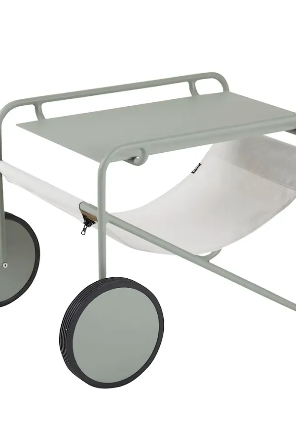 Brafab sidobord som passar perfekt till sommaren 2025!