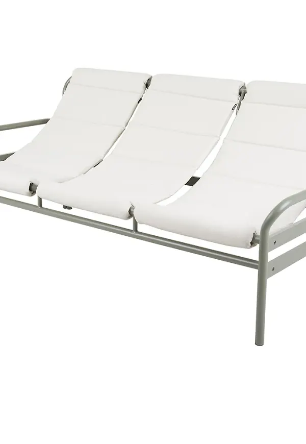 Riktigt trendig soffa i aluminium från Brafab.