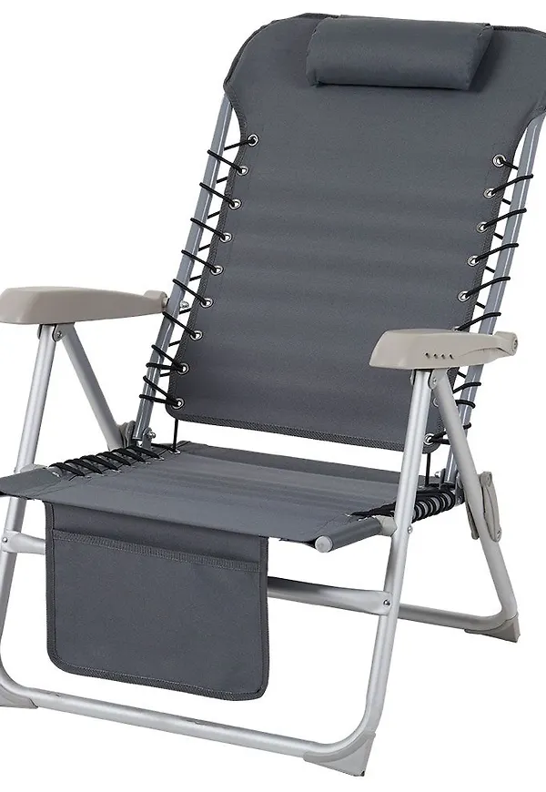 Smickrande Stol som passar bra vid många olika tillfällen.