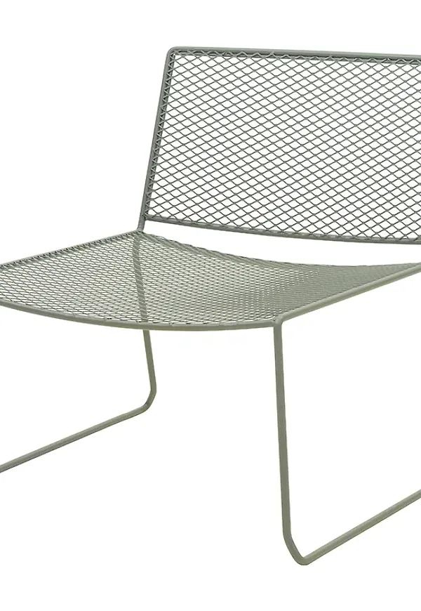 Skön fåtölj i aluminium från Brafab.