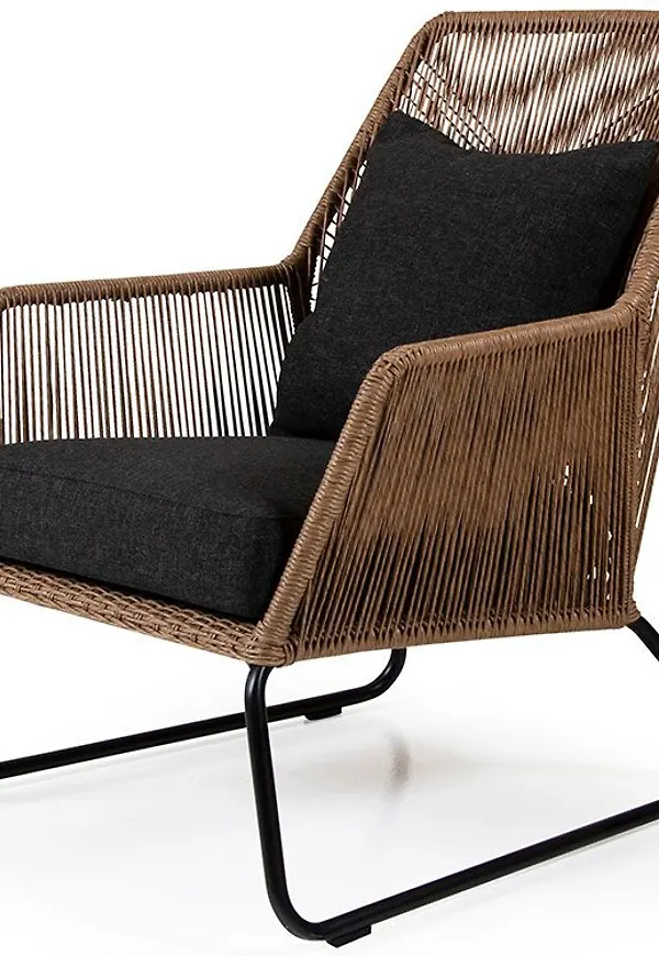 Riktigt trendig fåtölj 2026 från Brafab.