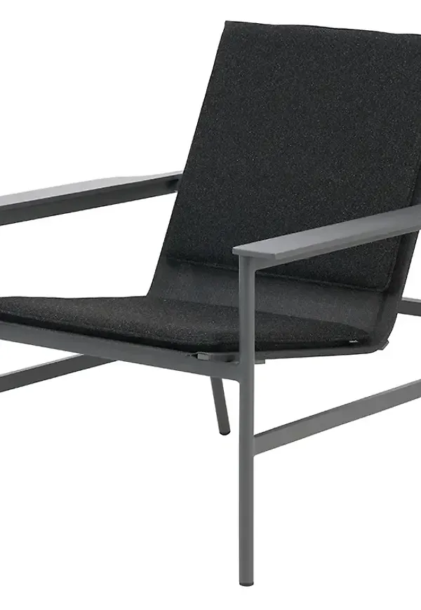 Stilriktig fåtölj 2026 från Brafab.