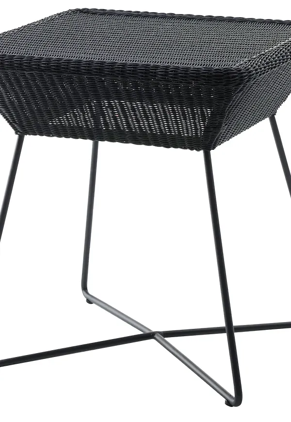 Fantastiskt snygg bord 2025 från Cane-Line.