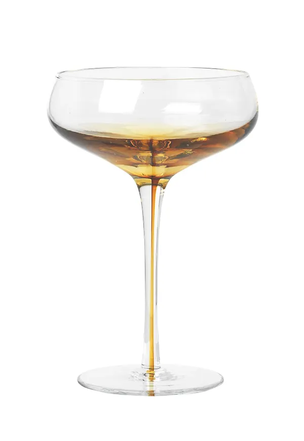 Elegant cocktailglas 2026 från Broste Copenhagen.