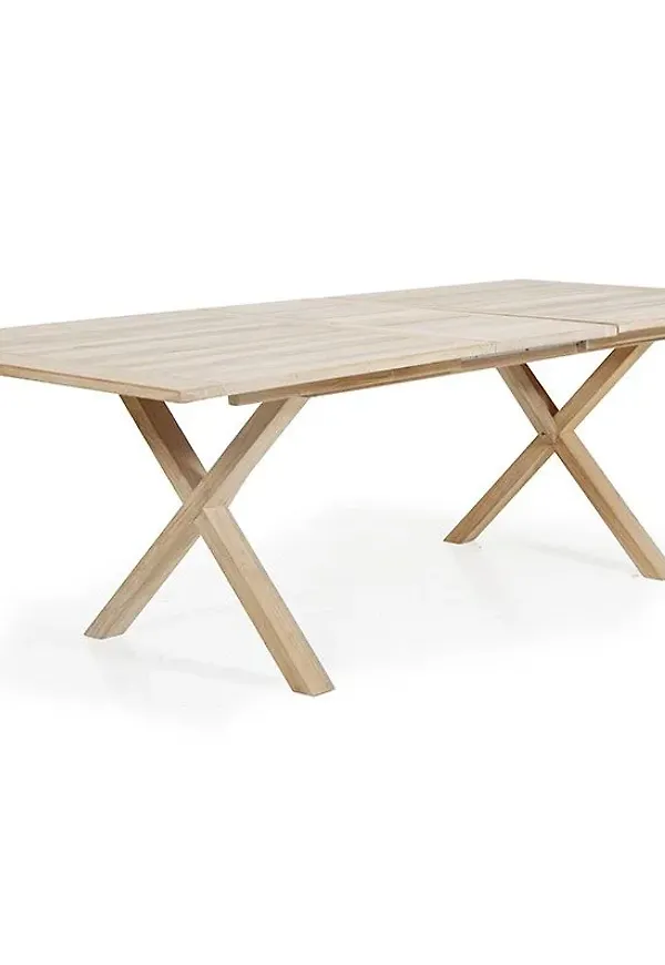 Smickrande teakbord i vitt från Brafab.