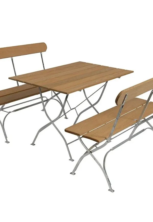 Vacker bord 2025 från Grythyttan Stålmöbler.