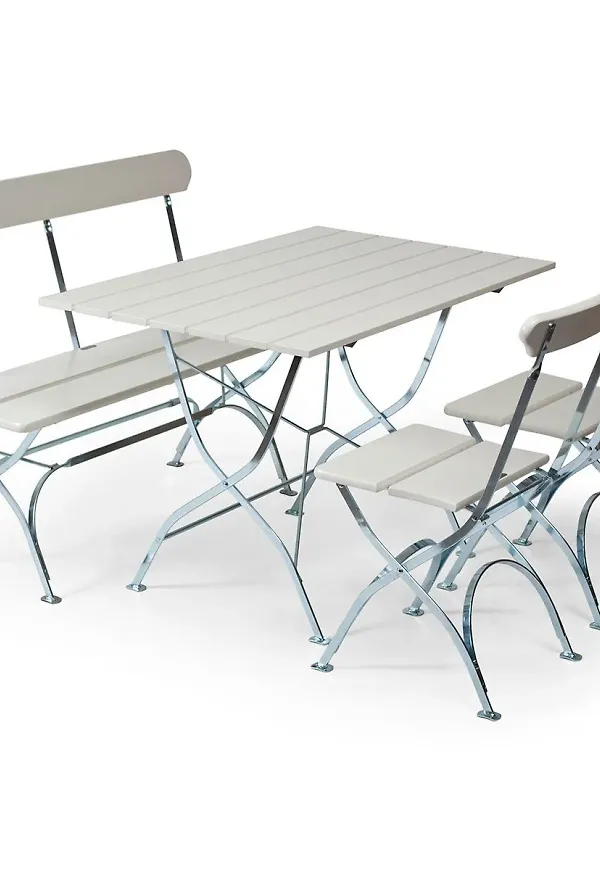 Härlig bord i teak från Grythyttan Stålmöbler.