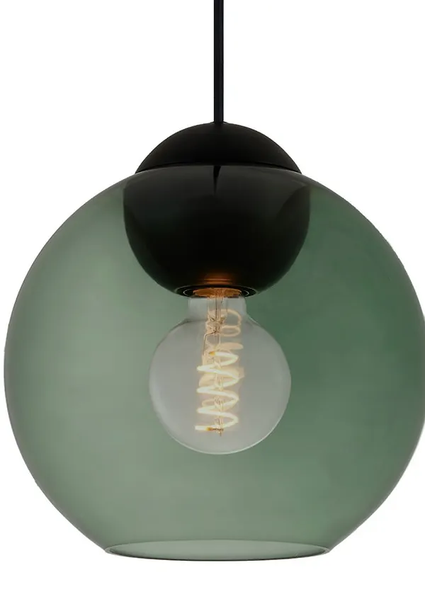 Stilren lampa 2025 från Halo Design.