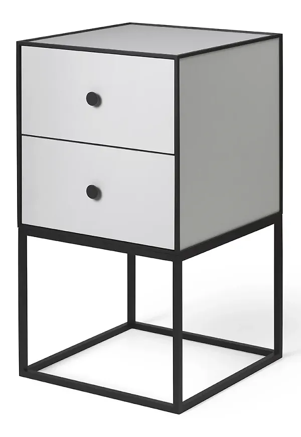 Fantastiskt fin grå bord 2025 från By Lassen.