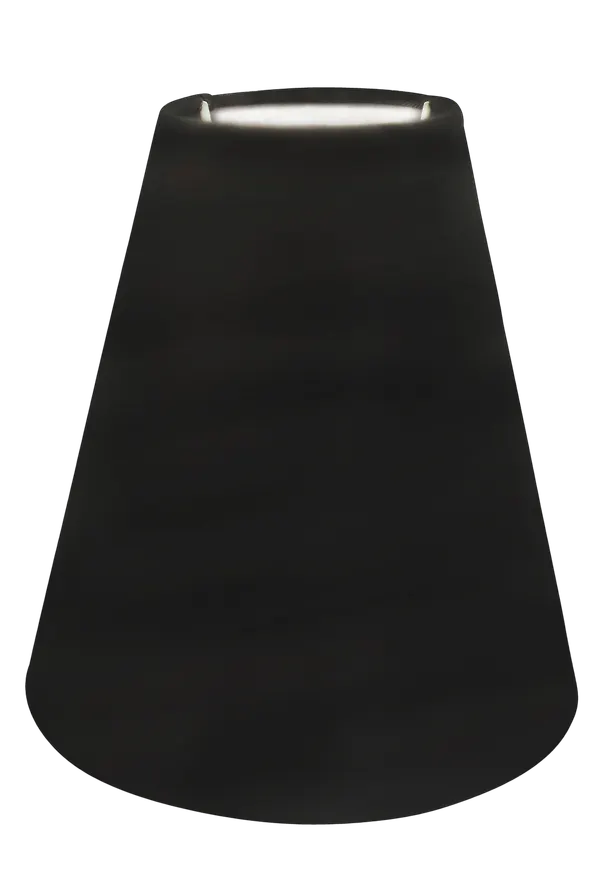 Ikonisk svart lampa 2025 från By Rydéns.