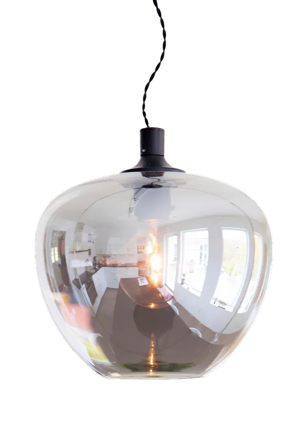 Grå By Rydéns-taklampa i elegant modell.