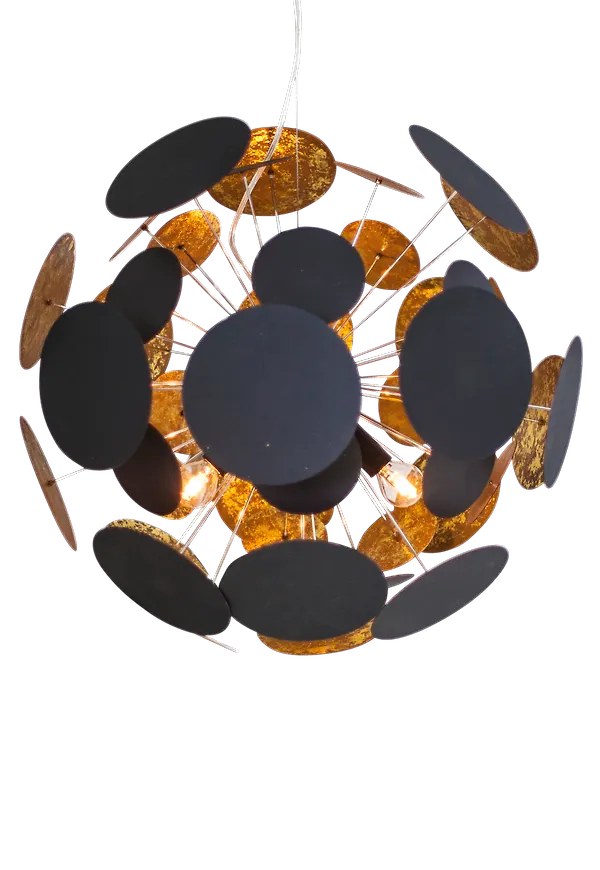 Stilriktig Lampa som passar bra vid många olika tillfällen.