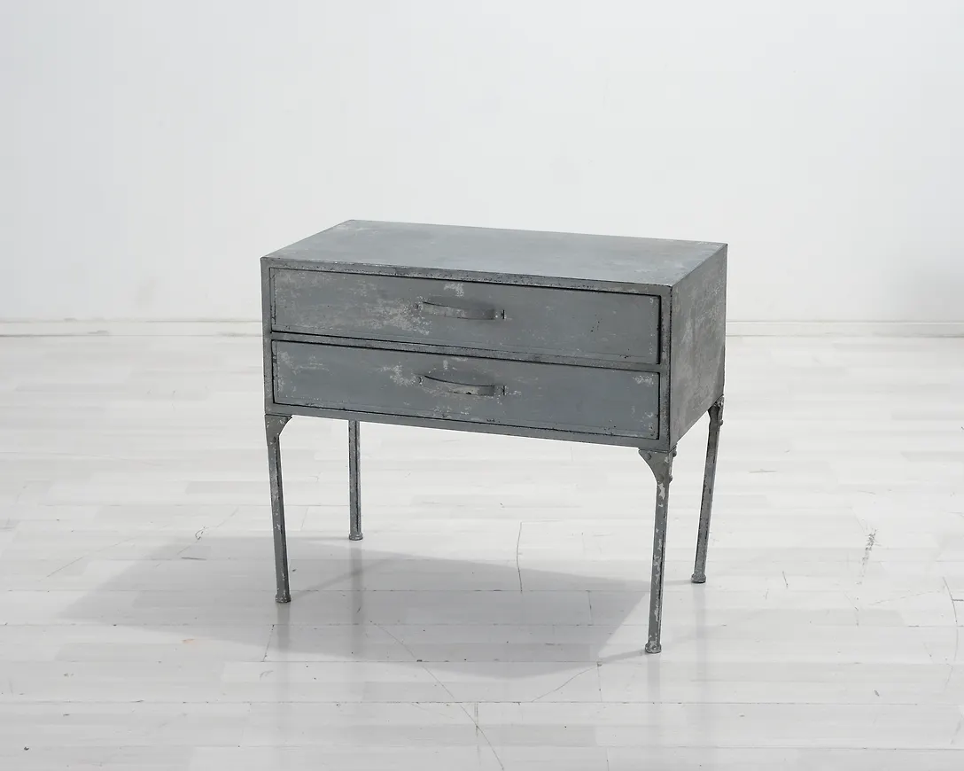 Silver No brand-byrå i cool modell.